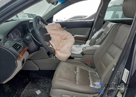 2011 Honda Accord Exl z USA, uszkodzony, nr VIN 1HGCP2F8XBA129587